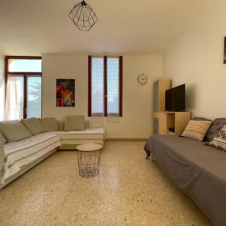 Villa Evasion Ensoleillee Avec Jacuzzi A