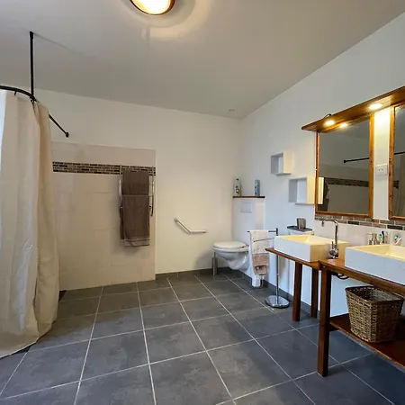 빌라 Evasion Ensoleillee Avec Jacuzzi A *