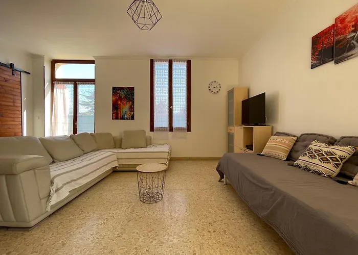 빌라 Evasion Ensoleillee Avec Jacuzzi A