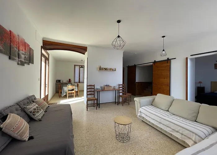 Evasion Ensoleillee Avec Jacuzzi A 빌라